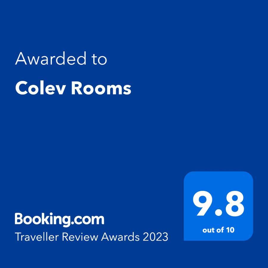 Colev Rooms Focşani Eksteriør bilde